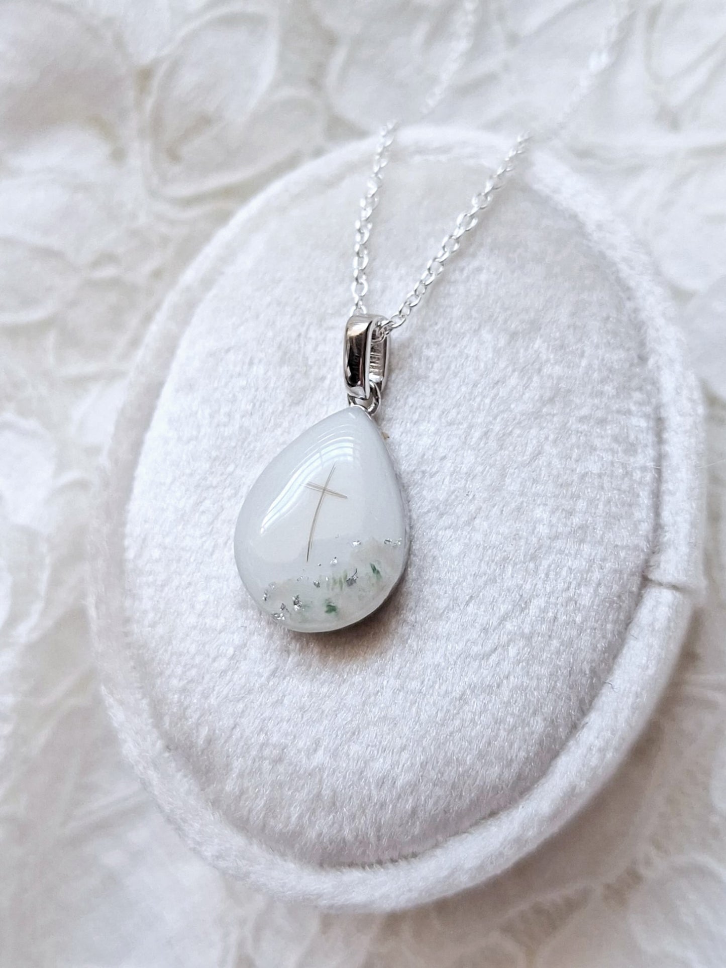 Oval and Teardrop Necklaces